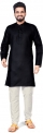 5Stitch Men Solid Straight Kurta(Black)